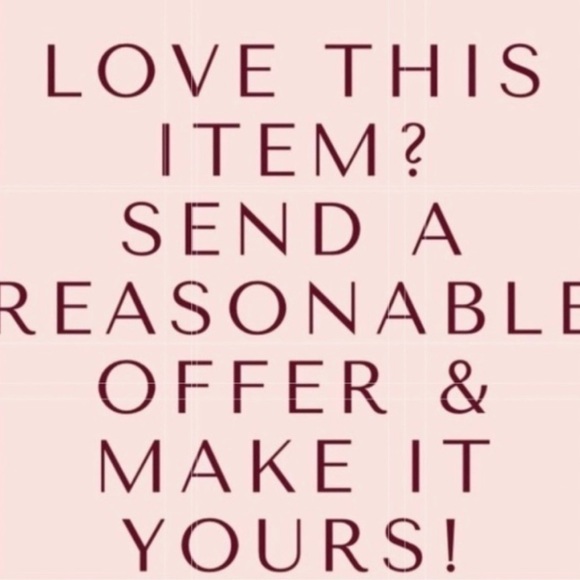 ♥️TARGET MOSSIMO Shorts Womens SZ 4 White Cuffed Pleated Stretch Chino EUC - Picture 4 of 7